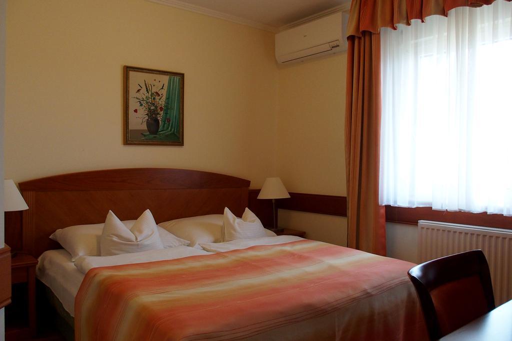 Fortuna Villa Hévíz Esterno foto